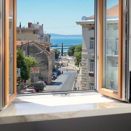 Flos Luxury Rooms Split Exterior foto