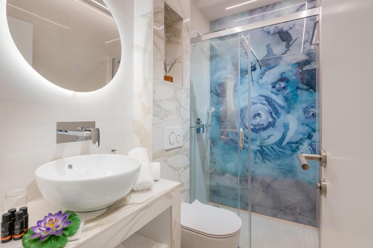 Flos Luxury Rooms Split Exterior foto