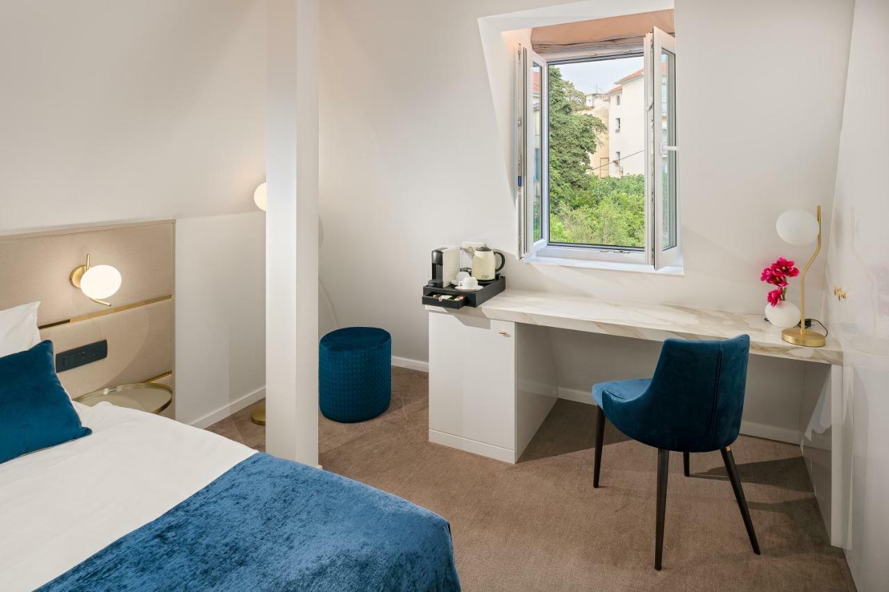 Flos Luxury Rooms Split Exterior foto