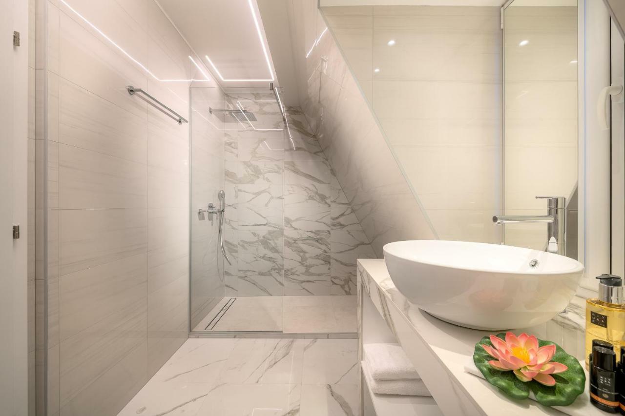 Flos Luxury Rooms Split Exterior foto
