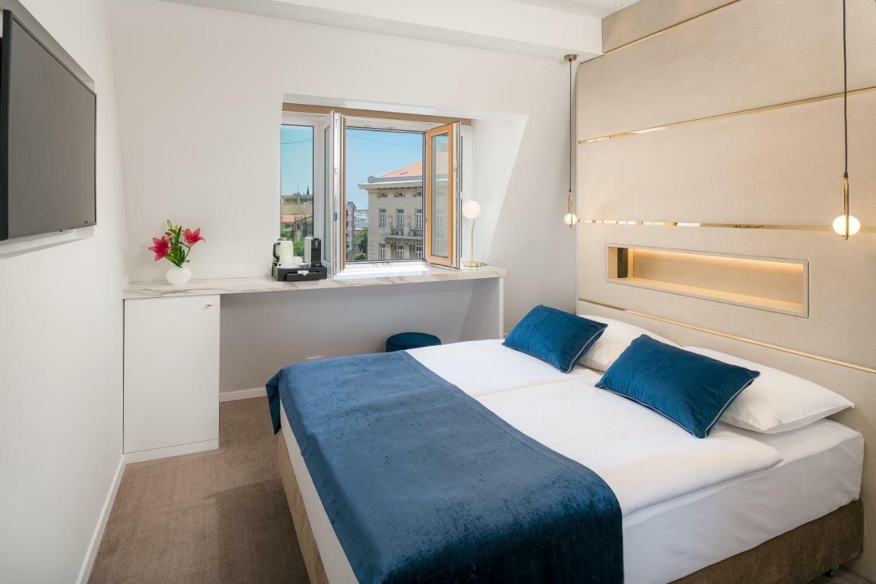 Flos Luxury Rooms Split Exterior foto