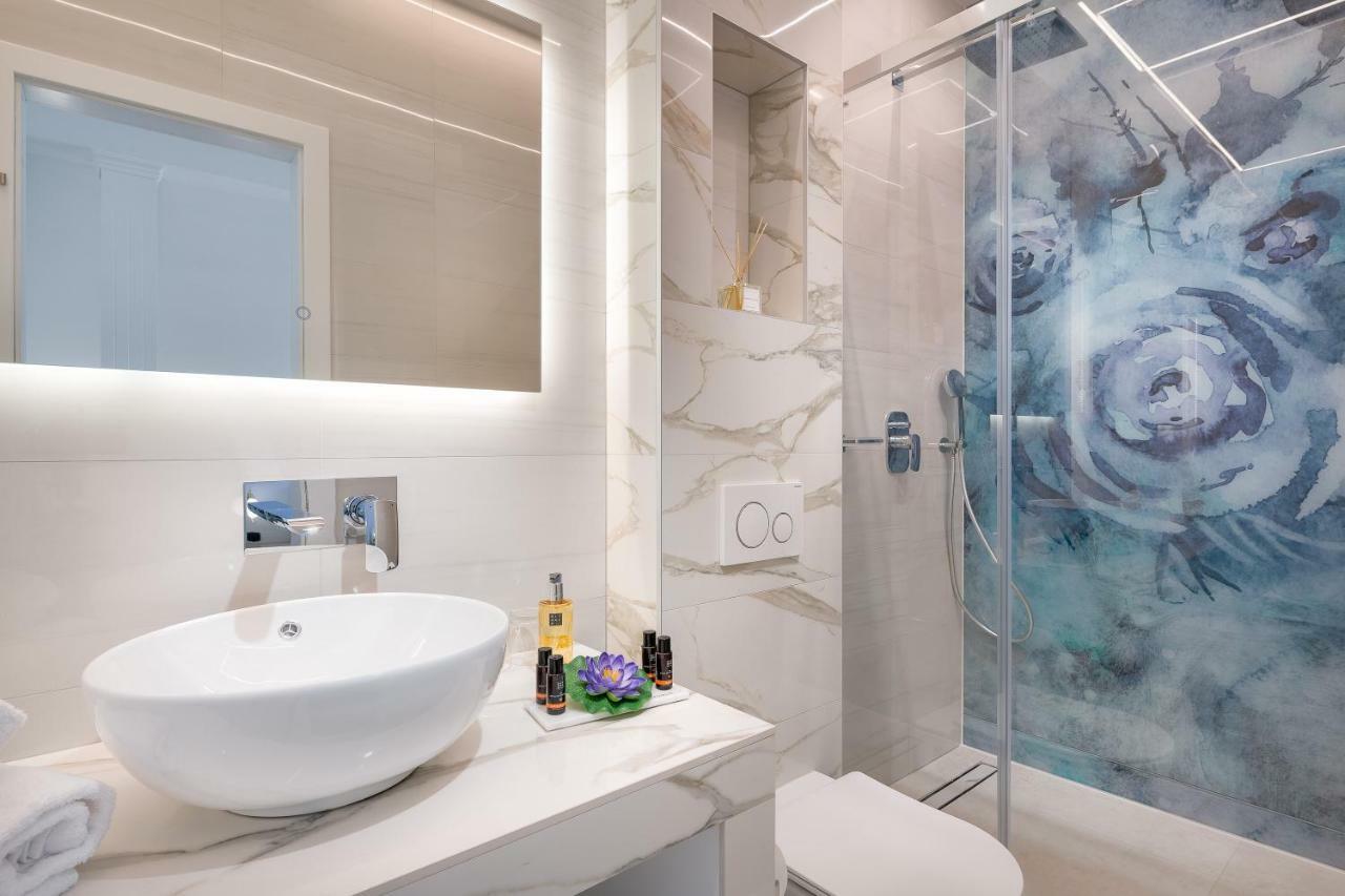Flos Luxury Rooms Split Exterior foto