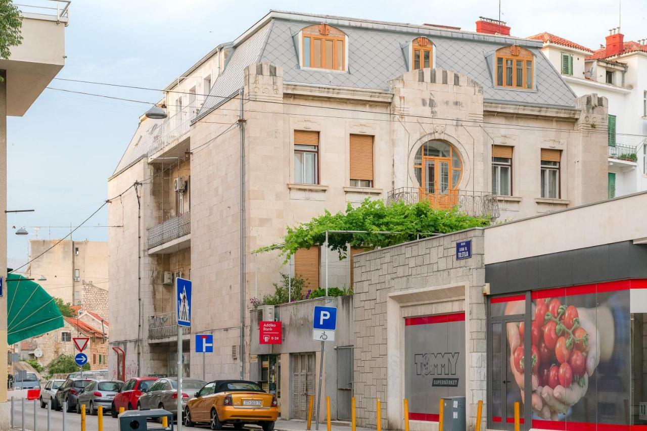 Flos Luxury Rooms Split Exterior foto